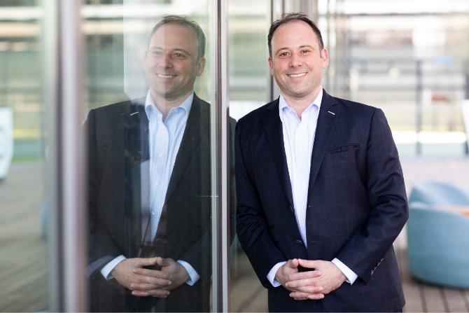 Steven Bernstein